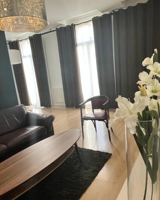Vigne Et Mer-Spacieux Appartement Haussmannien-2Chambres-Wifi Béziers Exteriér fotografie